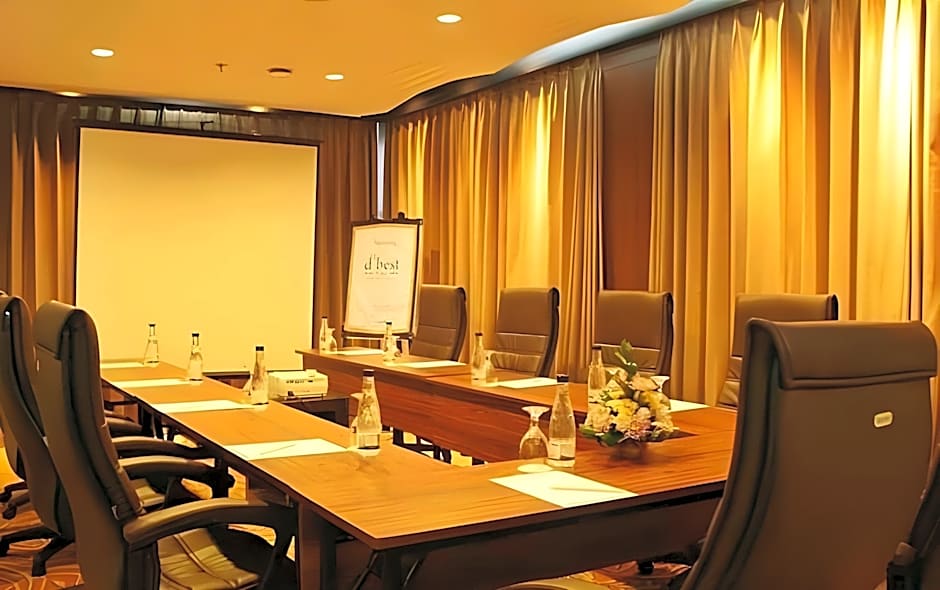 La Asiana Express (Formerly dbest express)