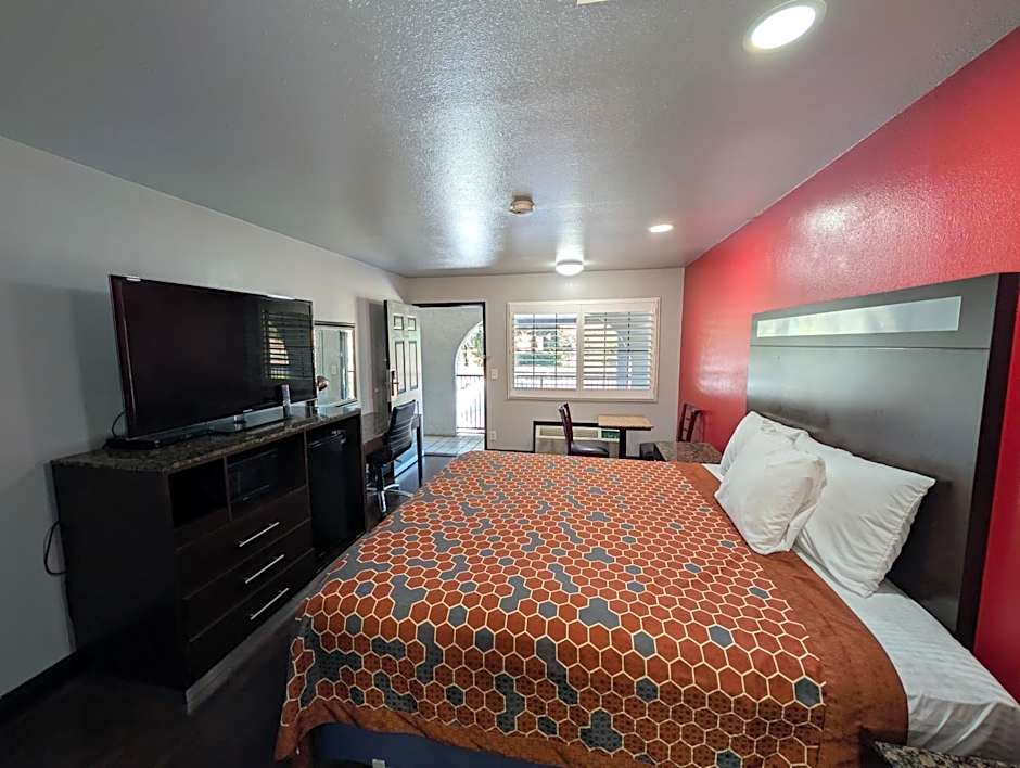 Crossroads Inn - Downtown Sacramento