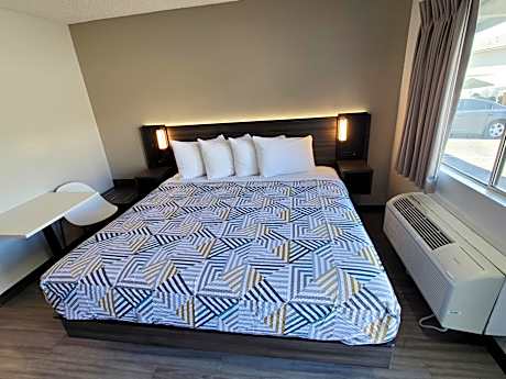 Standard King Room - Smoking