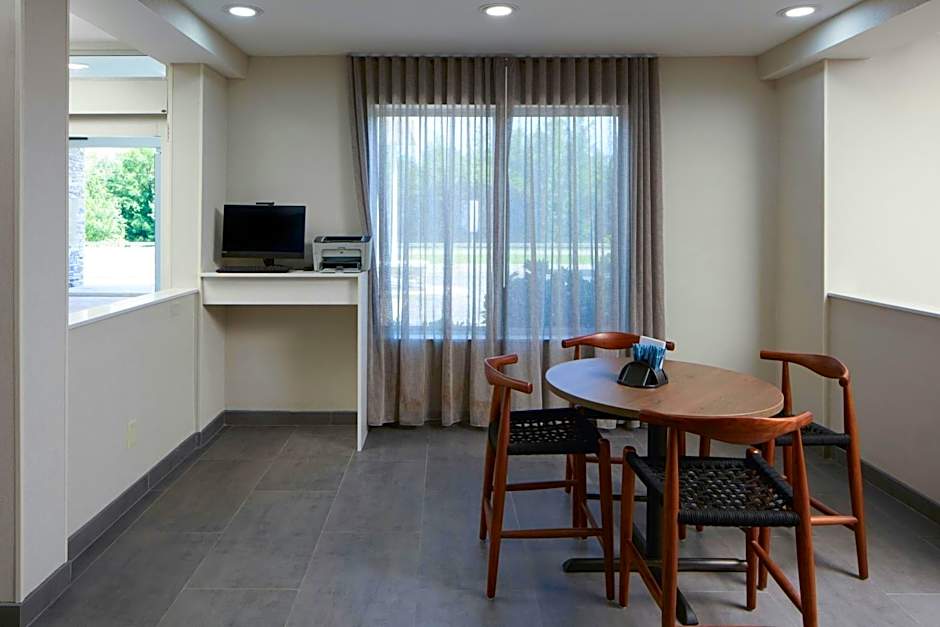 Fairfield Inn & Suites by Marriott South Boston