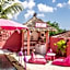 PinkCoco Uluwatu - Constant Surprises & for Cool Adults Only