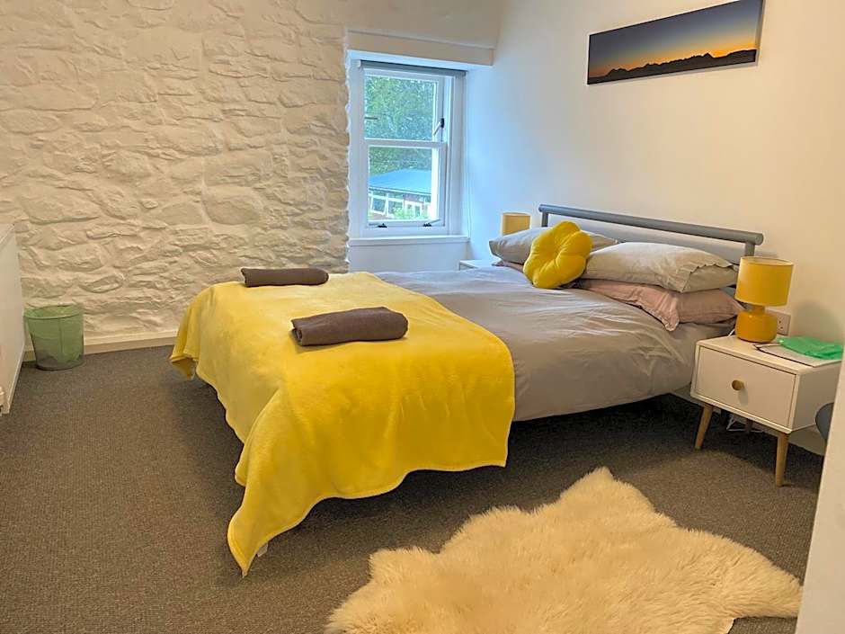 Hartfield House Hostel