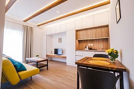 Apartment with Shower