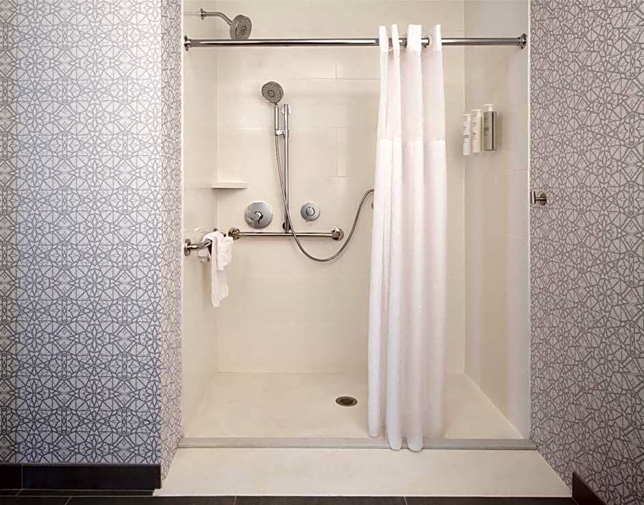 Hampton Inn By Hilton & Suites Cleveland-Mentor