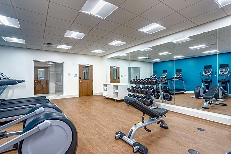 Holiday Inn Express And Suites Elkhart North By IHG