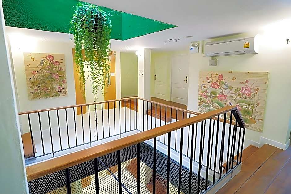 Siri Poshtel Bangkok