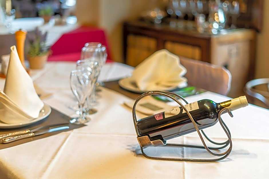 Elckerlyck Inn Hotel