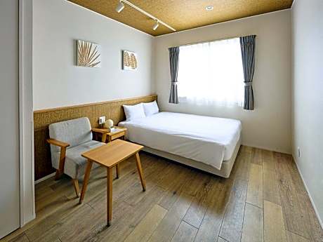 Standard Triple Room - Non-Smoking