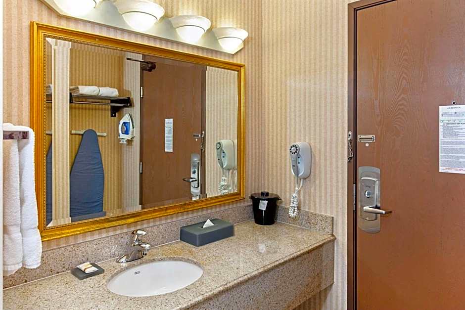 La Quinta Inn & Suites by Wyndham Stevens Point