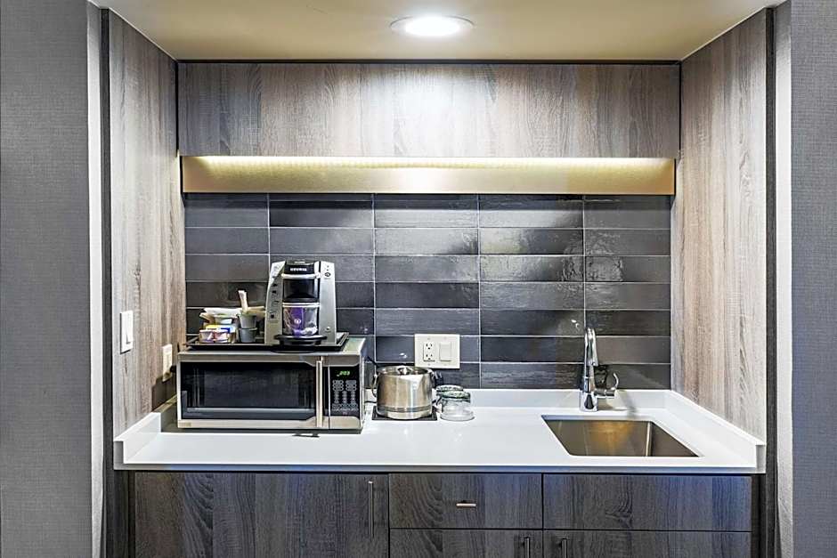 DoubleTree By Hilton Hotel Tulsa-Downtown
