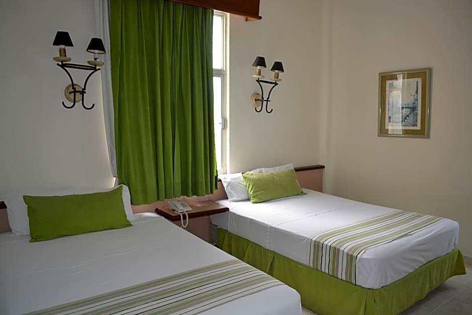 Ruiz Miln Hotel