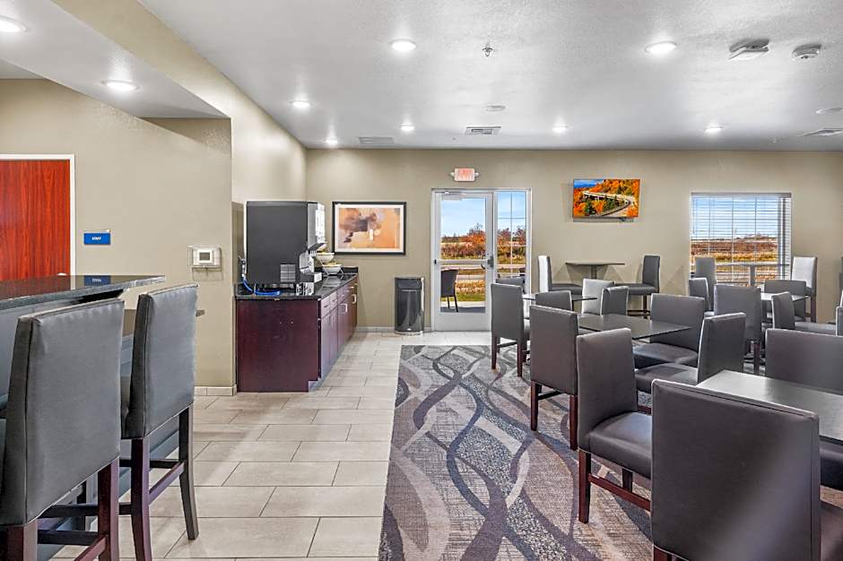 Cobblestone Hotel & Suites - Denmark