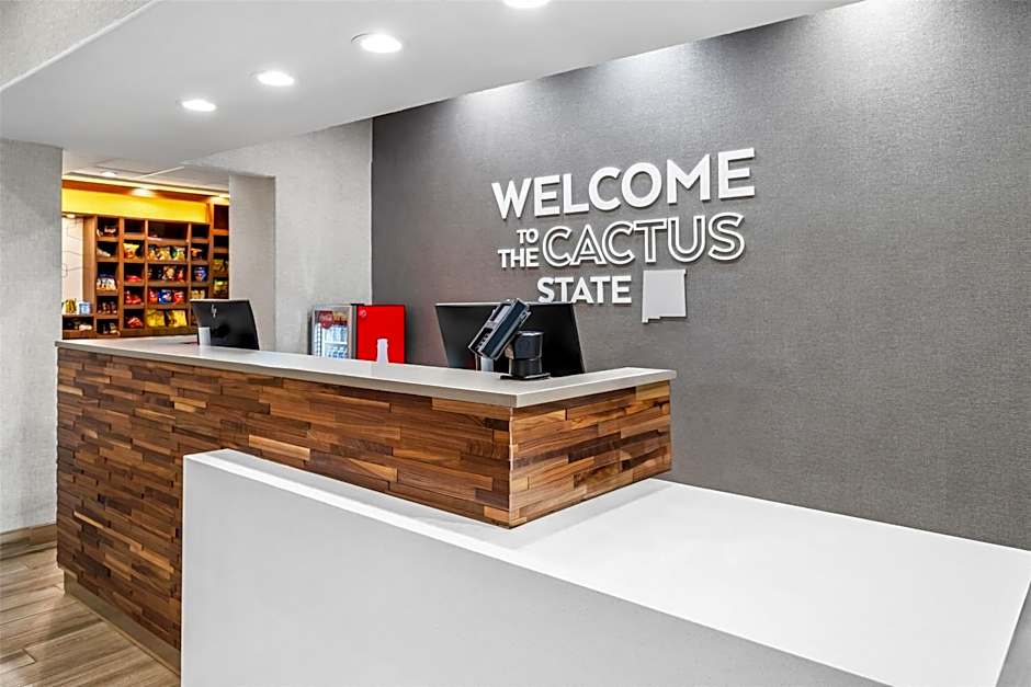 Hampton Inn By Hilton & Suites Farmington