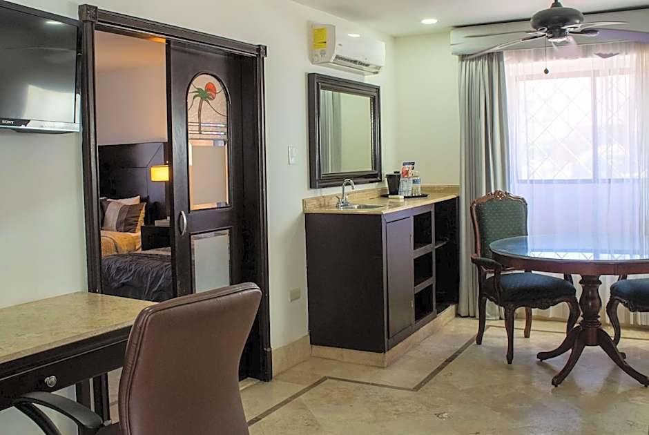 Wyndham Garden Los Mochis Plaza Inn