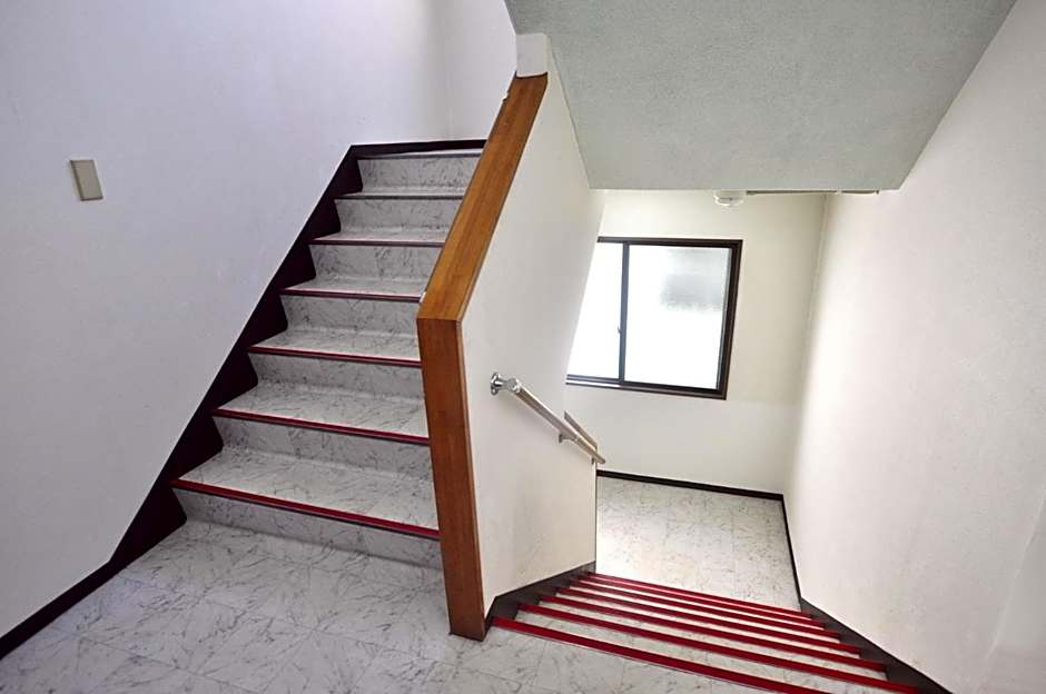 Futsukaichi Green Hotel