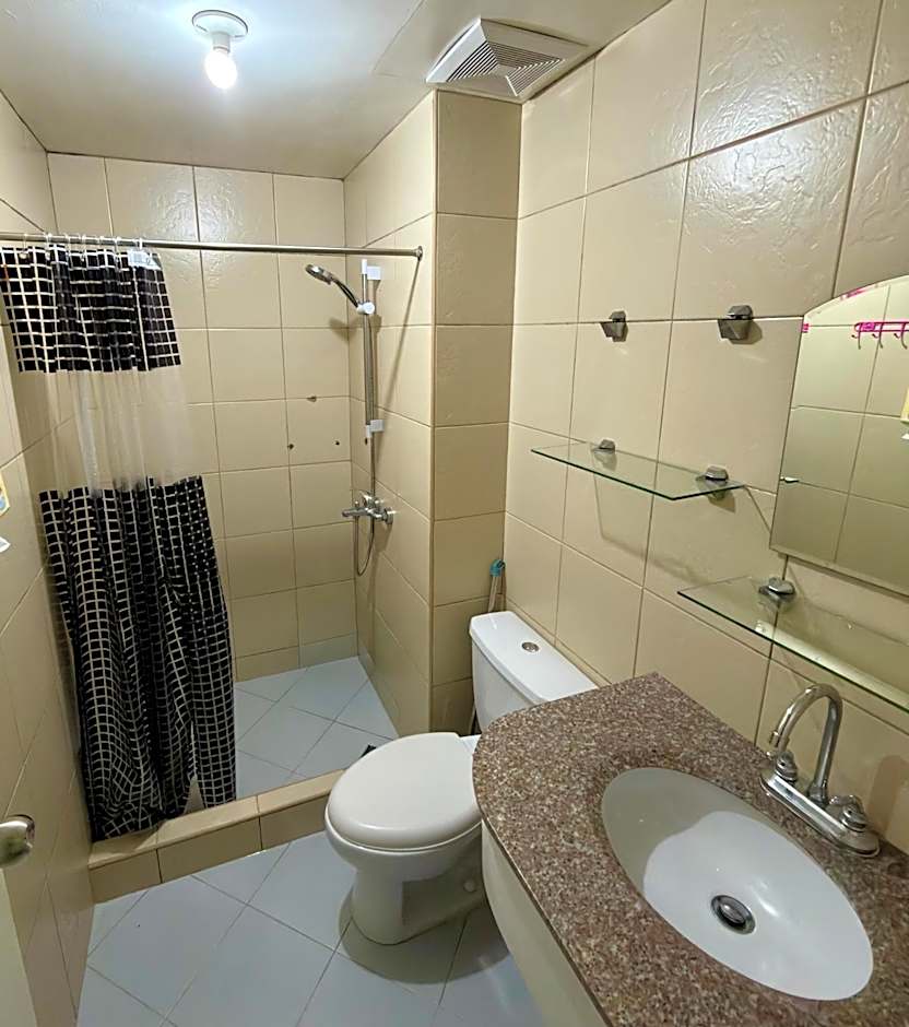 Albergo Hotel - Studio Condo Unit - Baguio Transient