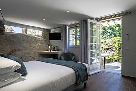 Troglodyte Double Room with Terrace