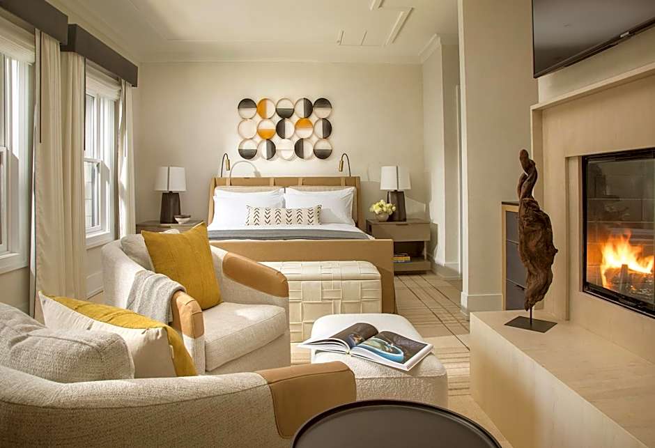 Foto 1 di 3 di Deluxe Suite, Accessible