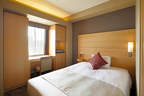 Single Room - Non-Smoking