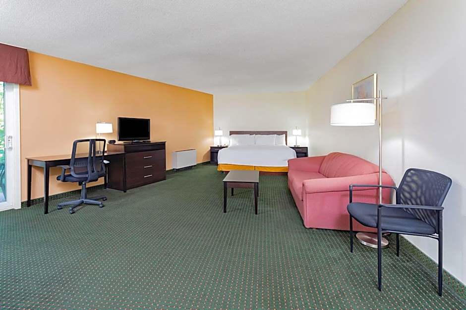 Travelodge by Wyndham Bracebridge