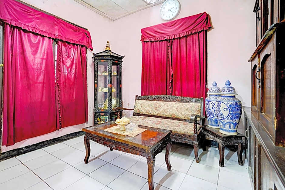 OYO Life 90701 Kost Syariah Deris