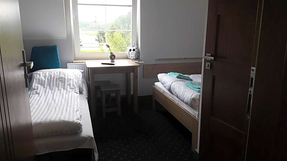 PHU Gościniec "16-tka" Katarzyna Zdrojewska