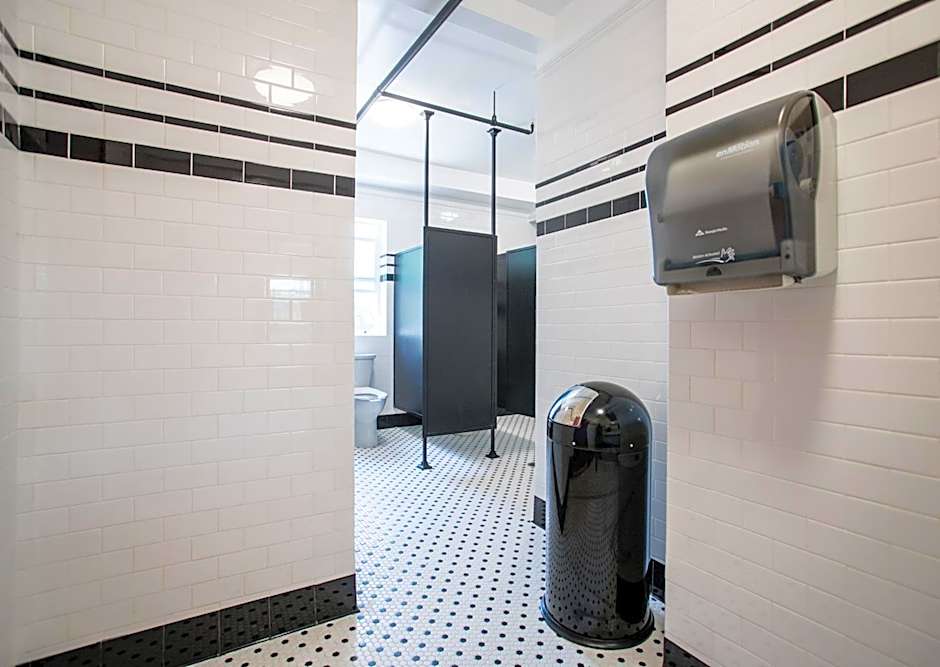 American Hotel