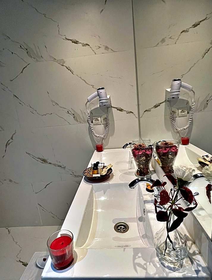 Riad Marjana suites & Spa