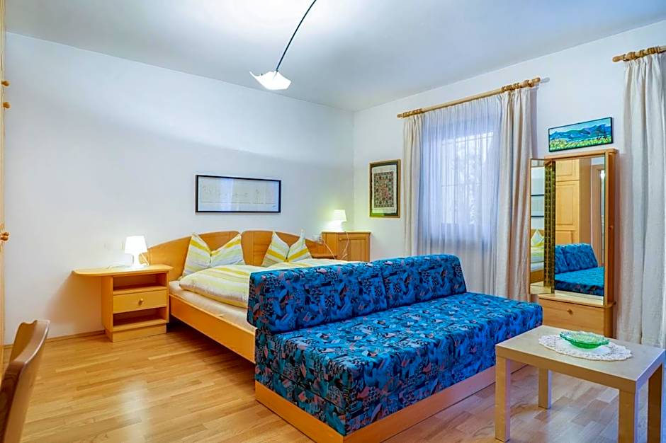 Apparthotel Feldhof - Living and Bistro