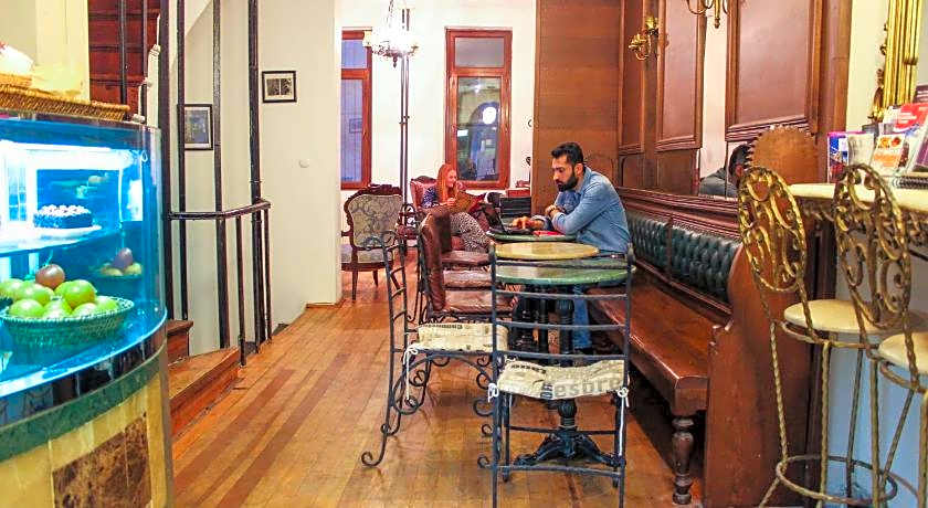 Chambers of  the Boheme