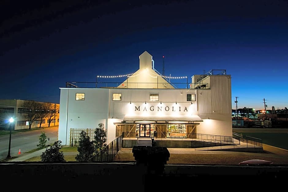 Hilton Waco