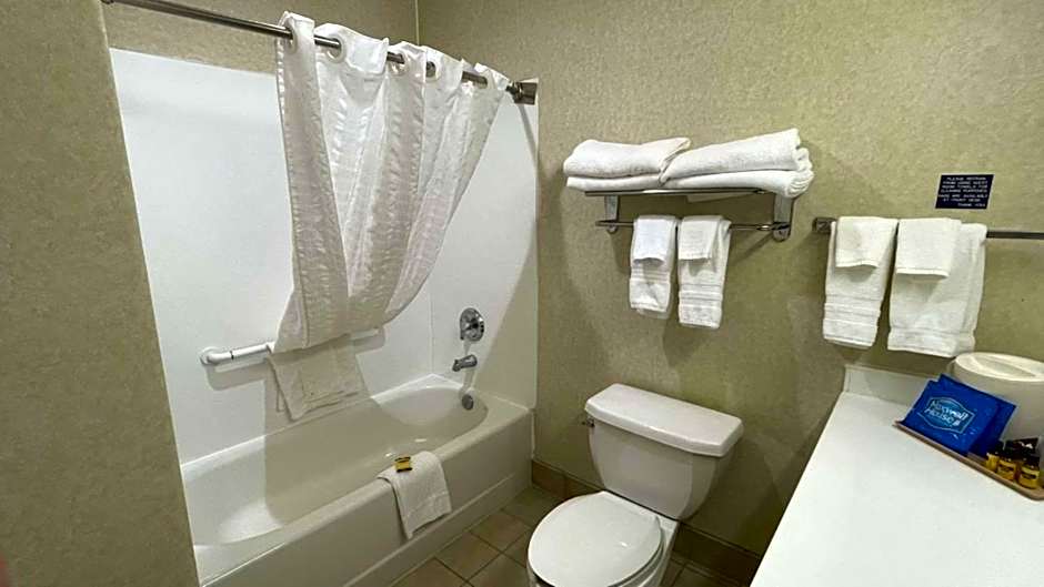 SureStay Hotel by Best Western Eureka