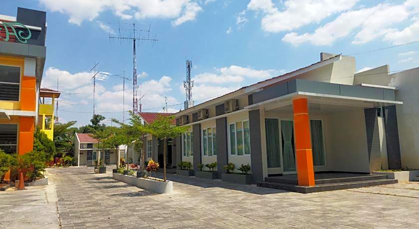 Hotel Karunia PKPRI