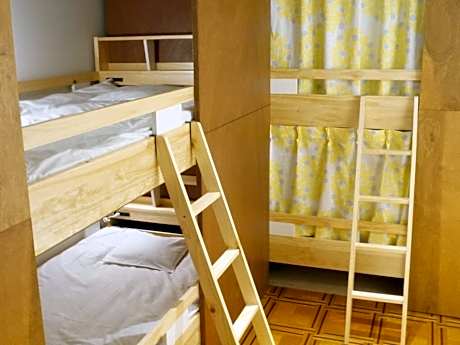 Yooma Room for 2 People