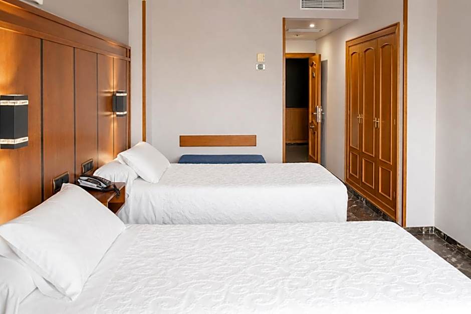 Hotel Condestable Iranzo