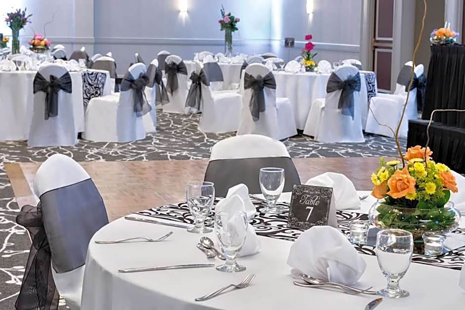 Sonesta Suites Dallas Park Central