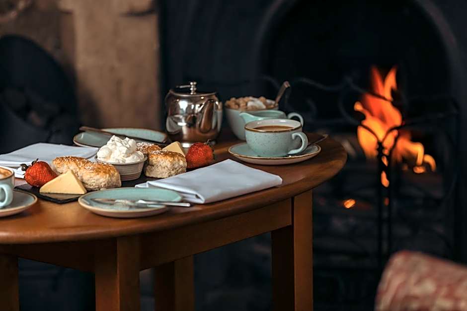 The Ballachulish Hotel