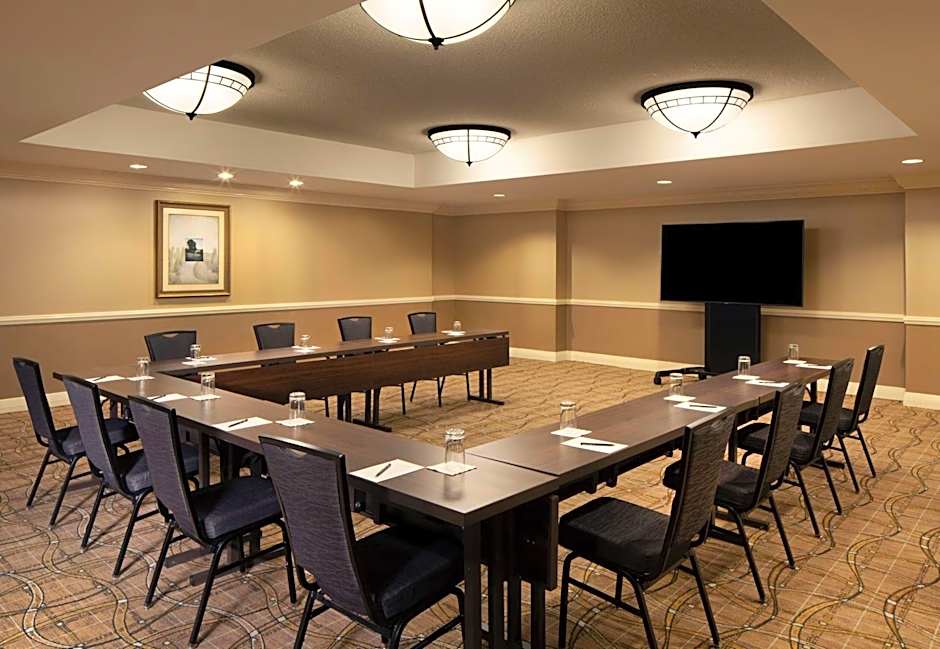 Hilton Alexandria Old Town