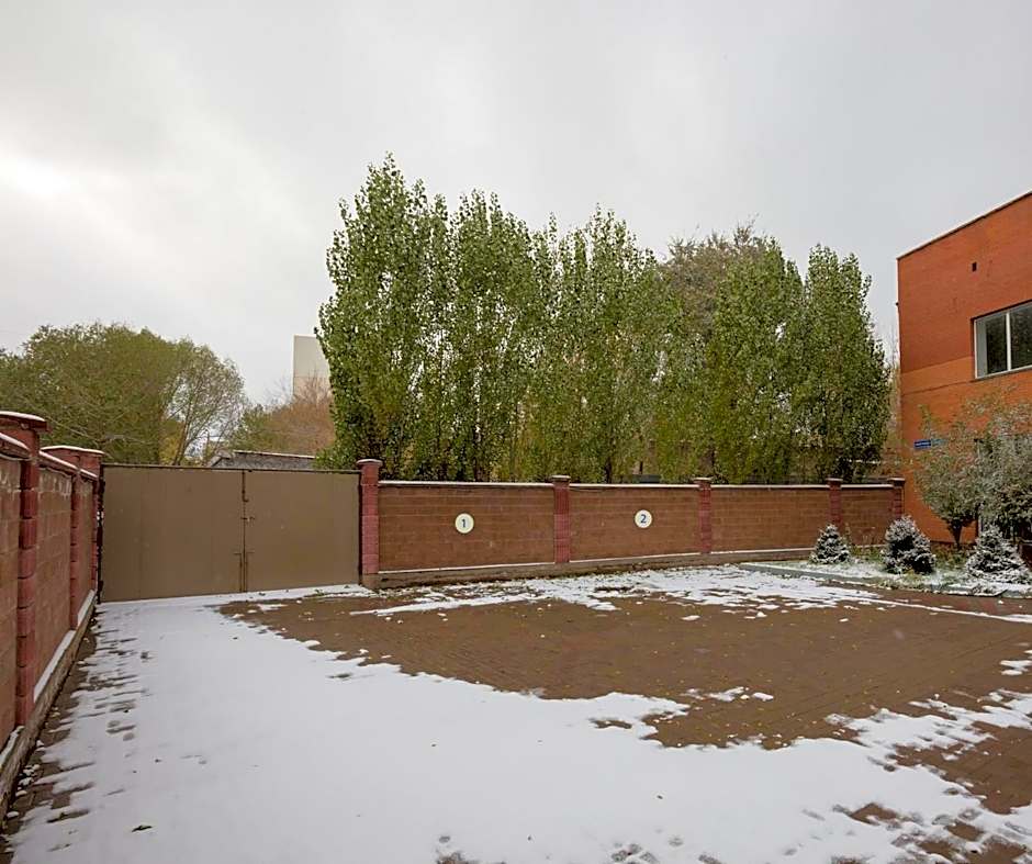 HELLO INN budget hotel