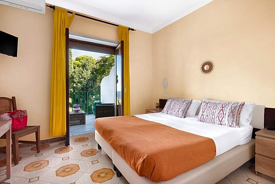 Hotel Desiree