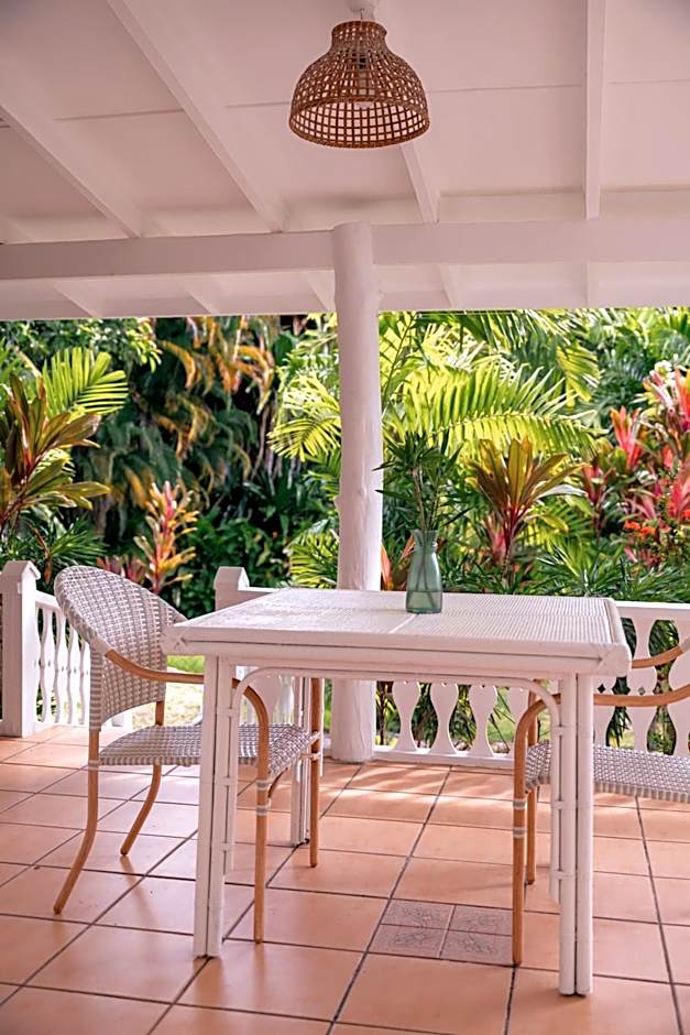 Beau Vallon Bungalows