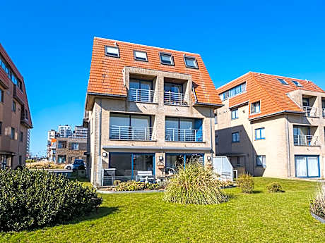 Apartment overlooking the green surroundings