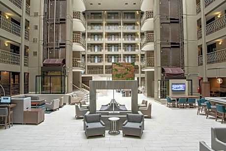 Embassy Suites By Hilton Hotel Chicago-Schaumburg/Woodfield