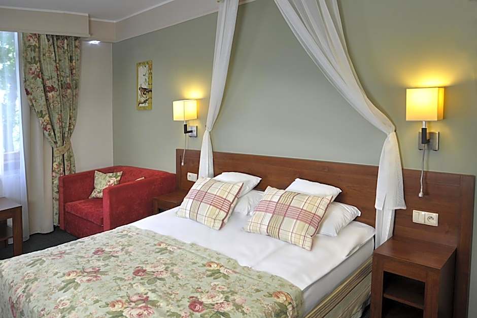 Ahotel