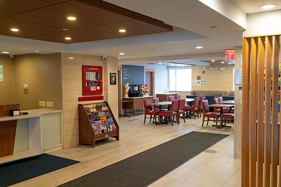 Holiday Inn Express Maspeth Hotel By IHG