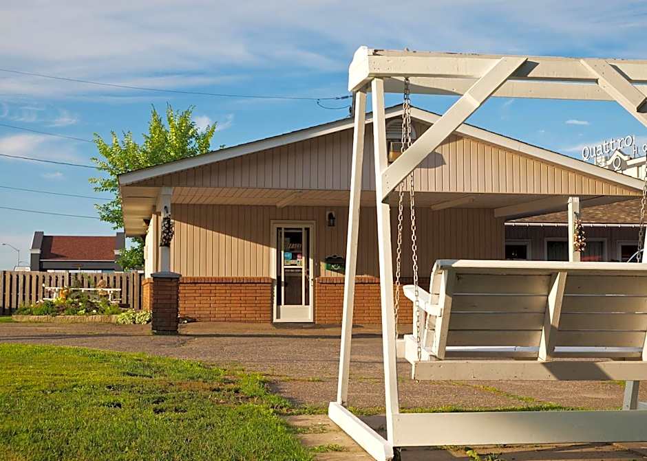Northlander Motel