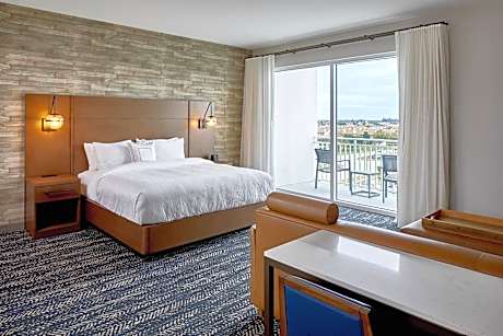Studio, 1 King, Sofa bed, Bay view, Balcony