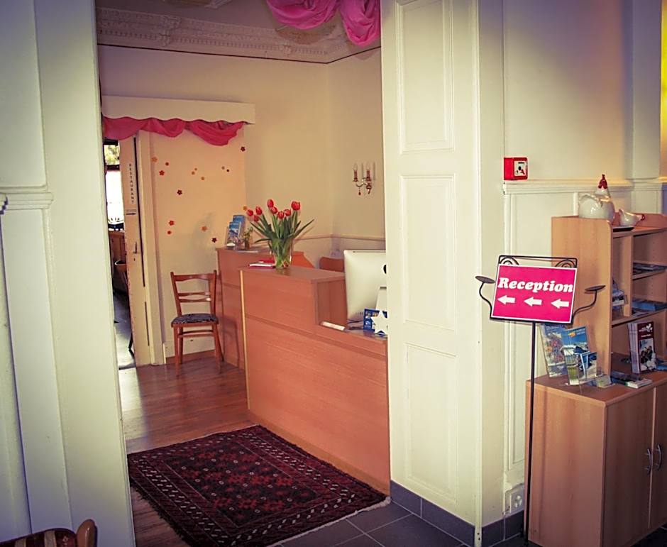 BasicRooms Hotel
