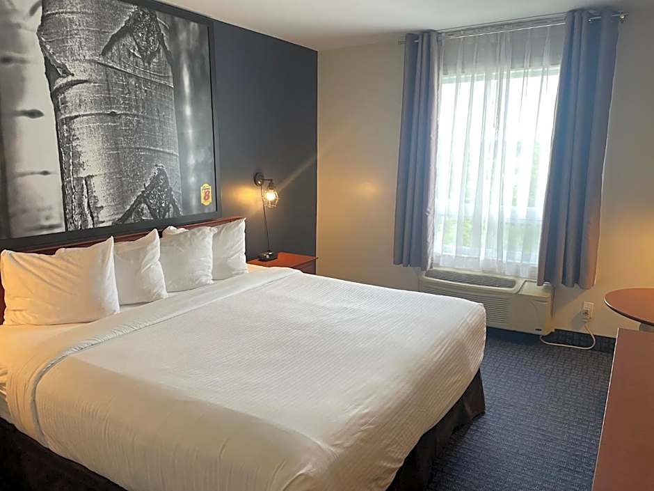 Super 8 by Wyndham Sainte Agathe Des Monts