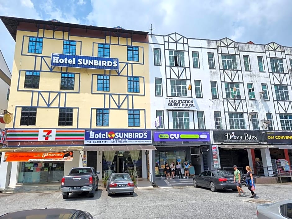 HOTEL SUN BIRDS